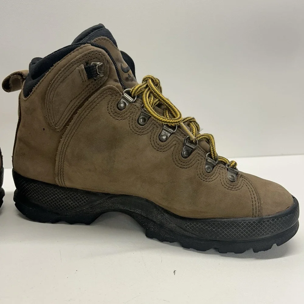 Nike‎ ACG Air Hiking Boots Brown Leather Trail Outdoor Boots Men's Size 10 Y2K
